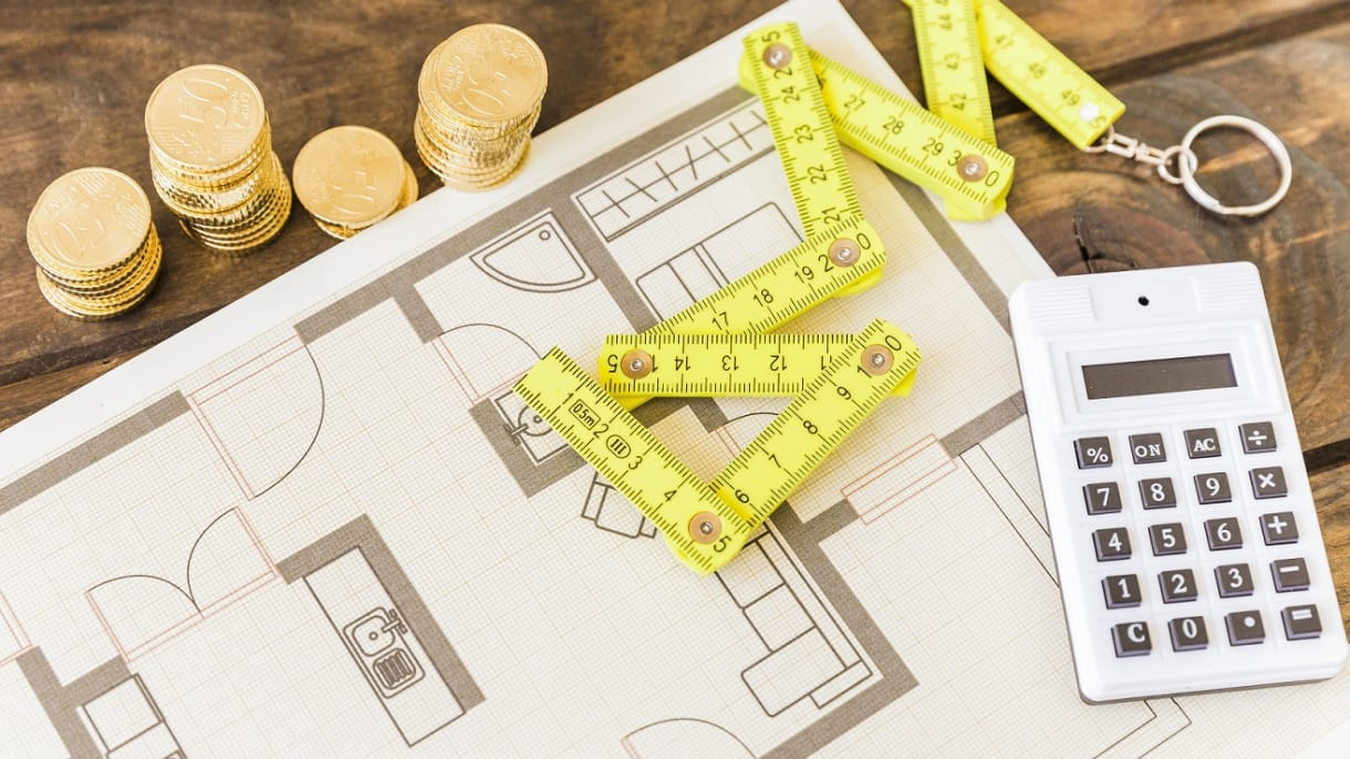 Tổng quan về chi phí lắp đặt thang máy gia đình